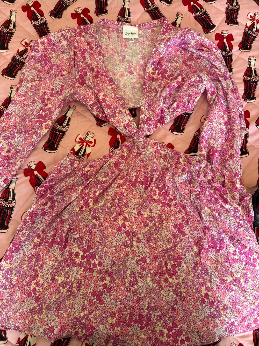 Pink Floral Tie-Front V-Neck Dress by Stylenanda